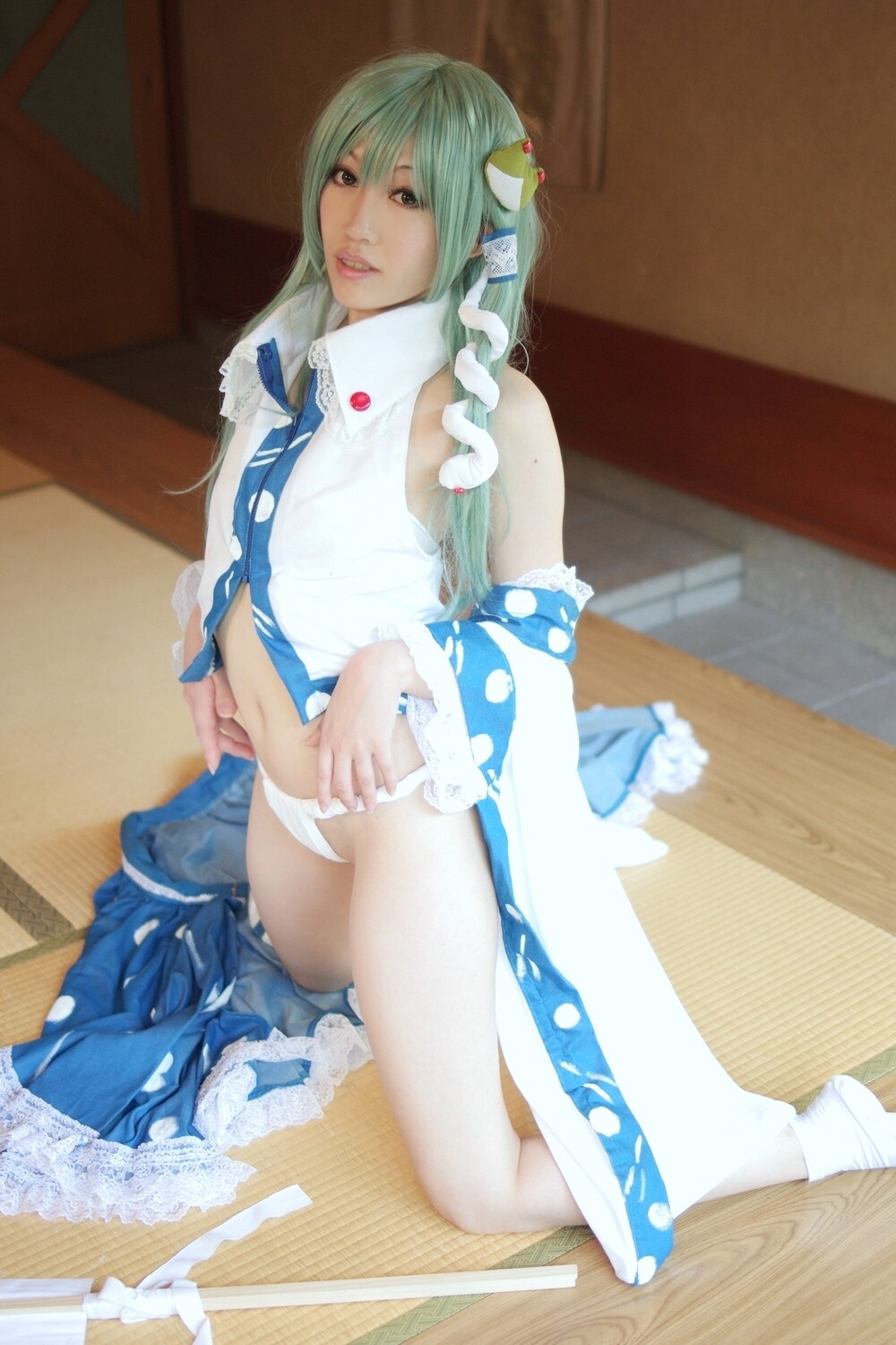 [Cosplay]  Touhou Proyect New Cosplay 性感诱惑
